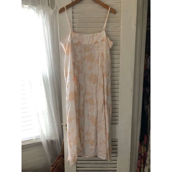 Flax Dresses & Skirts - Gorgeous FLAX linen floral oversized dress
